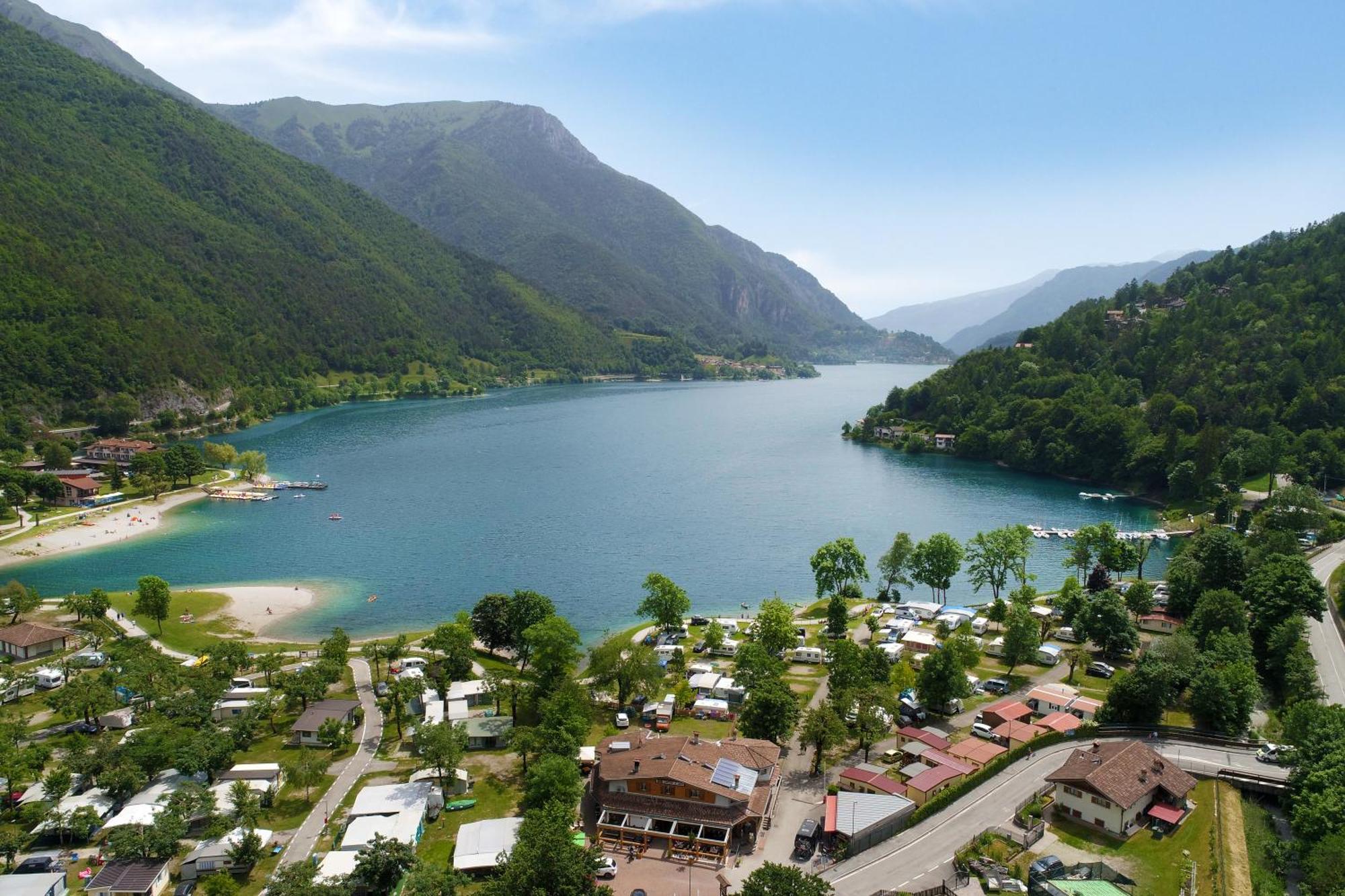 Camping Al Lago Ledro Пьеве-ди-Ледро Экстерьер фото