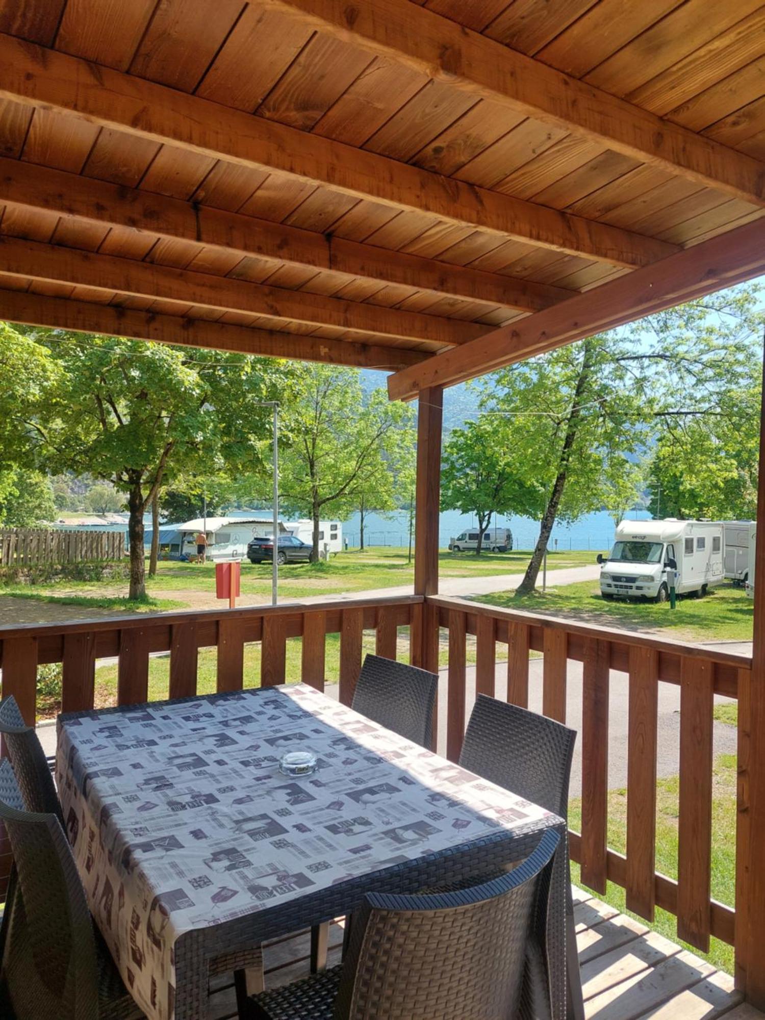 Camping Al Lago Ledro Пьеве-ди-Ледро Экстерьер фото