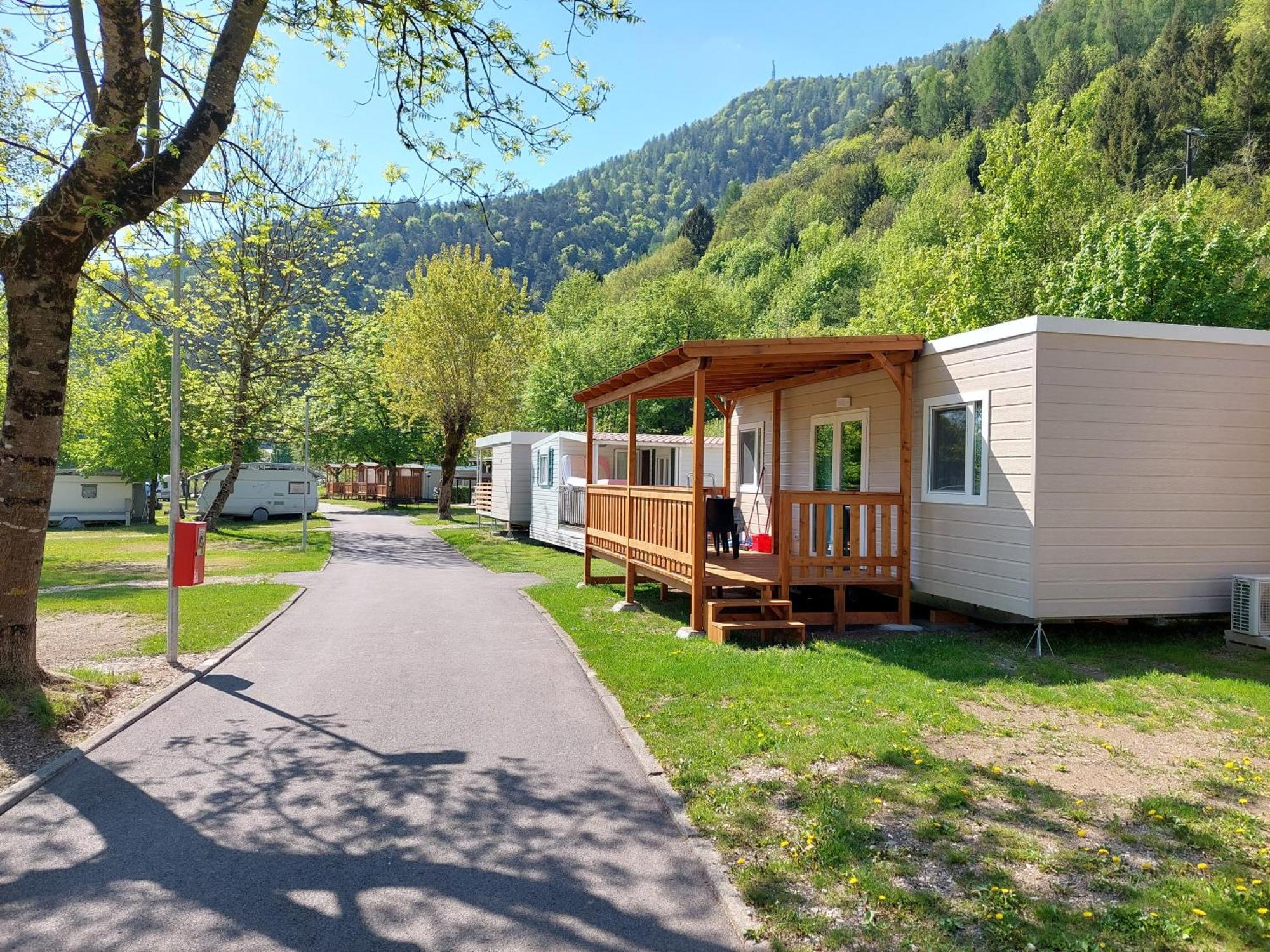 Camping Al Lago Ledro Пьеве-ди-Ледро Экстерьер фото